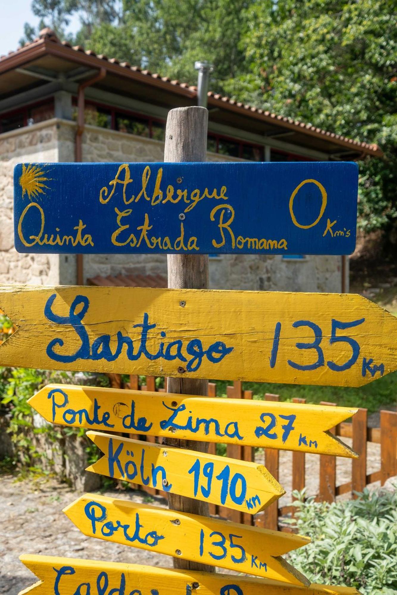 Quinta Estrada Romana - Albergue De Peregrinos Cerdal ภายนอก รูปภาพ